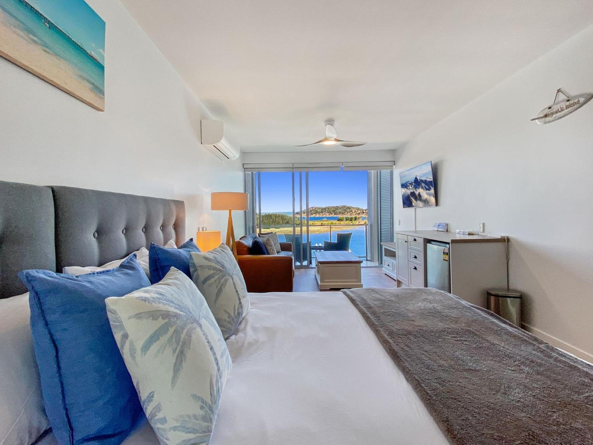 Blue On Blue Studio Room 1362 Nelly Bay Exteriör bild